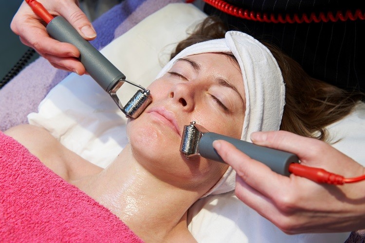 Microneedling for Acne Scars banner